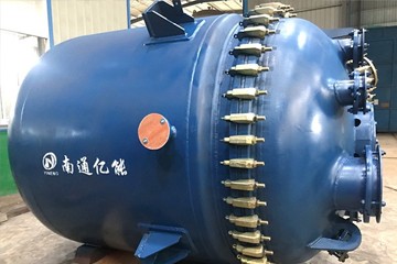 搪玻璃片式冷凝器工作突出的特点介绍